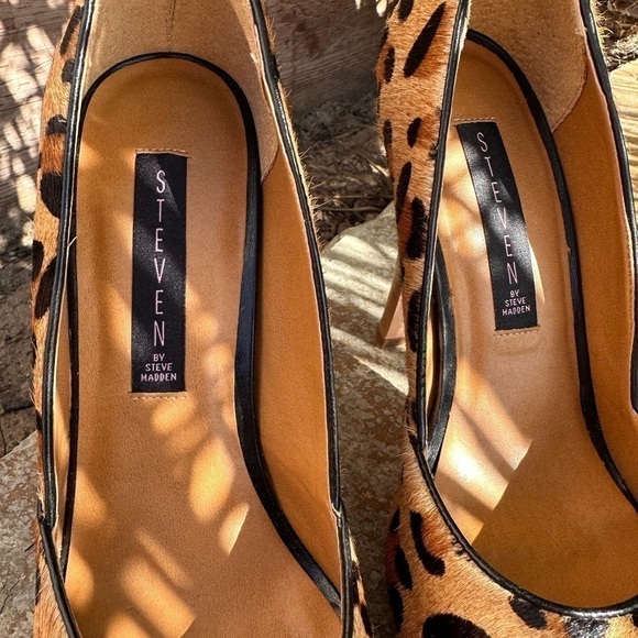 STEVEN by Steve Madden Heels Leopard Print Calf Hair Peep Toe Pump - Picture 5 of 10